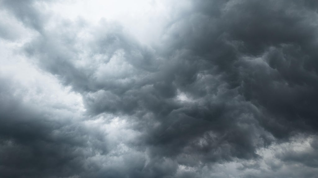 Minnesota's warmth sets the stage for Wednesday evening storms, with a low-end severe risk — Edina Sports news